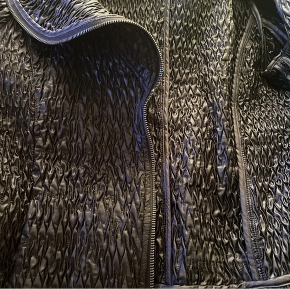 Katherine Barclay Black Ruched  Short Jacket Coat Size M - Picture 8 of 8